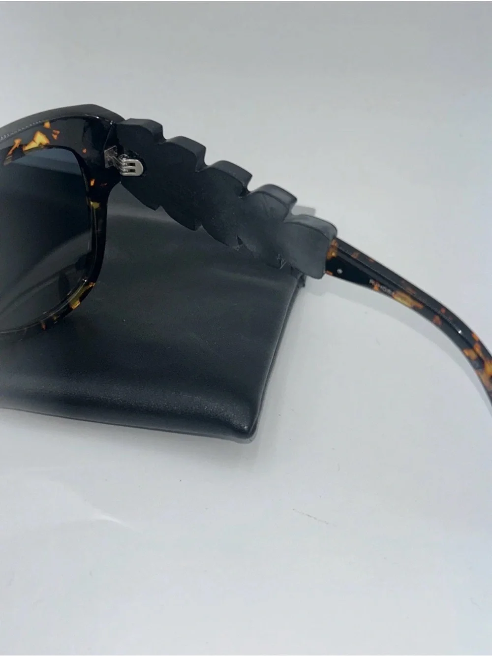 Fendi Special Edition Sunnies FF0139S N6DHD Havana Spotted Crystals Black & Case